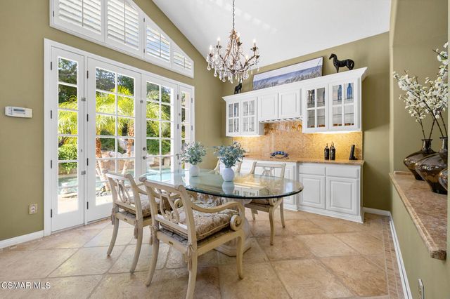 24587 Lola Lane, Newhall, CA 91321