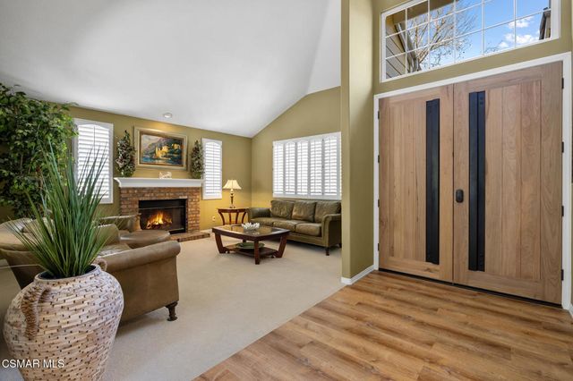 24587 Lola Lane, Newhall, CA 91321