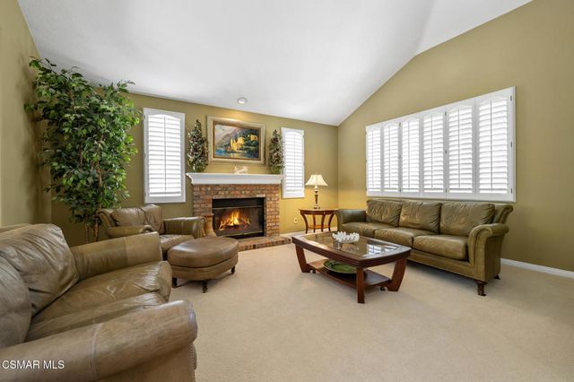 24587 Lola Lane, Newhall, CA 91321