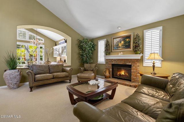 24587 Lola Lane, Newhall, CA 91321