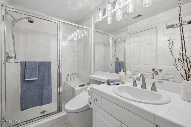 24587 Lola Lane, Newhall, CA 91321