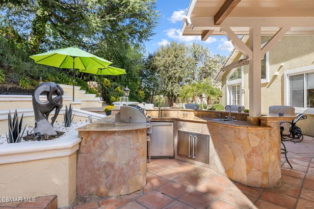 24587 Lola Lane, Newhall, CA 91321