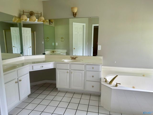 2623 Quarter Lane, Owens Cross Roads, AL 35763