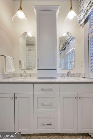 230 Woodlawn Avenue, Athens, GA 30606