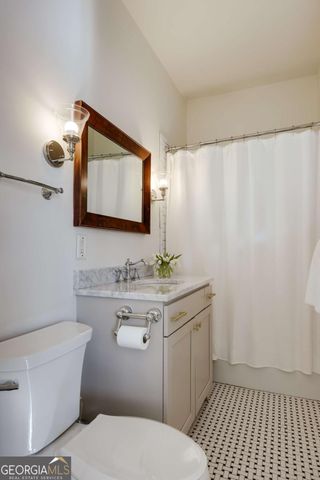 230 Woodlawn Avenue, Athens, GA 30606
