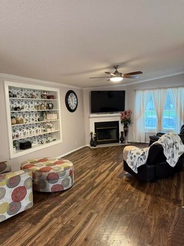 1246 Little John Road, Manning, SC 29102