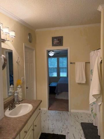 1246 Little John Road, Manning, SC 29102