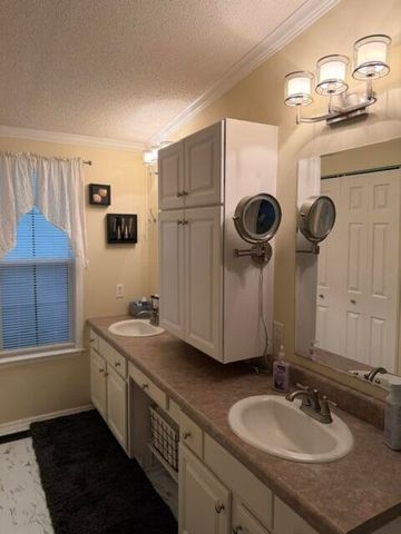 1246 Little John Road, Manning, SC 29102