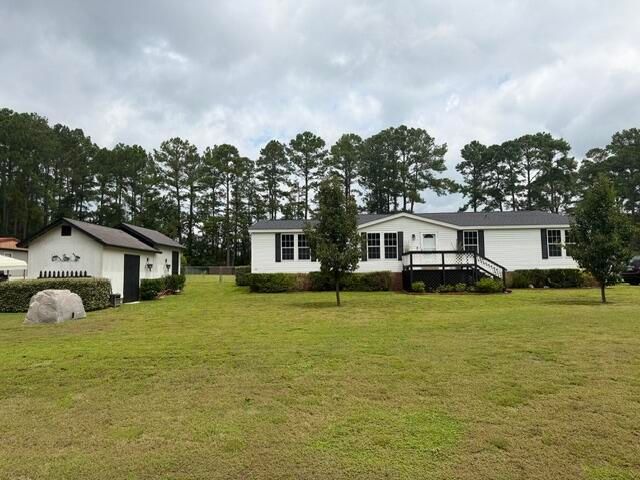1246 Little John Road, Manning, SC 29102