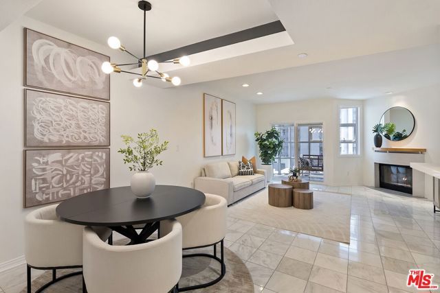 171 N Church Lane 619, Los Angeles, CA 90049