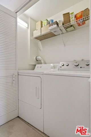 171 N Church Lane 619, Los Angeles, CA 90049