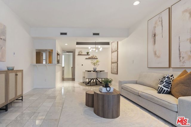 171 N Church Lane 619, Los Angeles, CA 90049