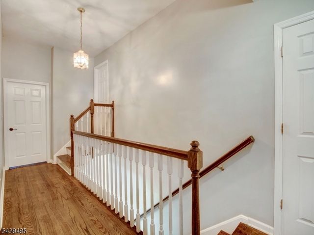 11 Druid Hill Dr, Parsippany-troy Hills Twp., NJ 07054