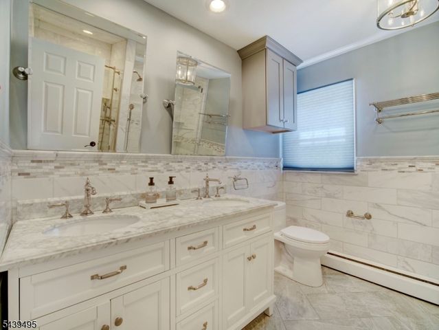 11 Druid Hill Dr, Parsippany-troy Hills Twp., NJ 07054