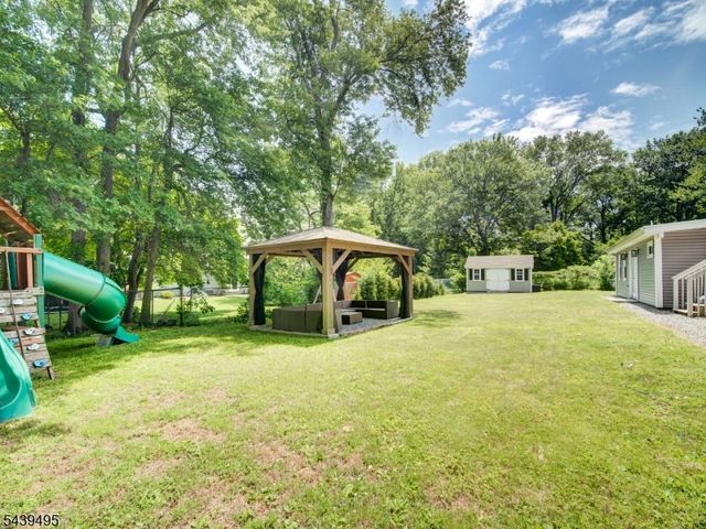 11 Druid Hill Dr, Parsippany-troy Hills Twp., NJ 07054