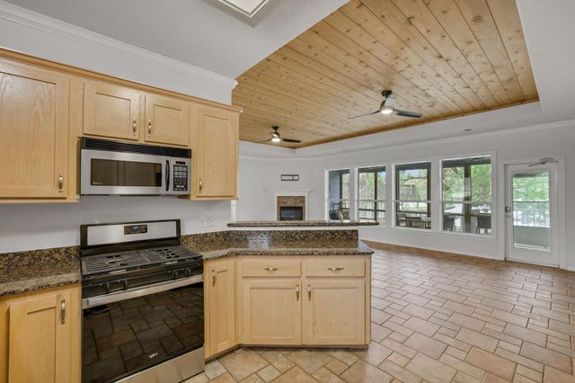 220 Harbour Row Drive, Coldspring, TX 77331