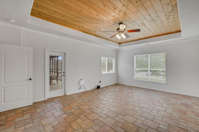 220 Harbour Row Drive, Coldspring, TX 77331