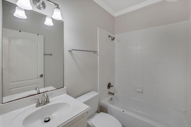 220 Harbour Row Drive, Coldspring, TX 77331