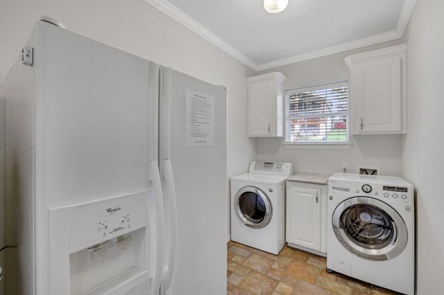 220 Harbour Row Drive, Coldspring, TX 77331