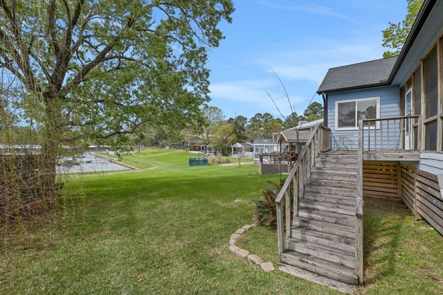 220 Harbour Row Drive, Coldspring, TX 77331