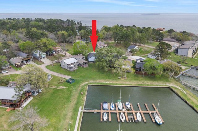 220 Harbour Row Drive, Coldspring, TX 77331
