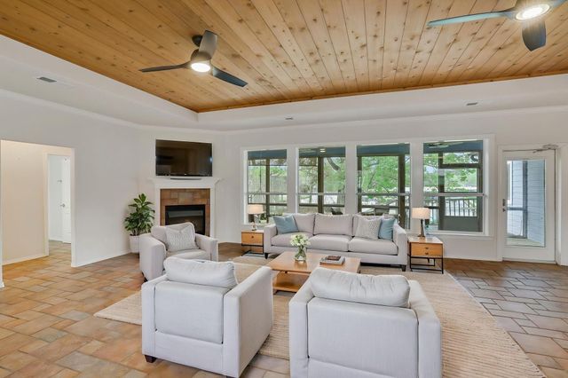 220 Harbour Row Drive, Coldspring, TX 77331