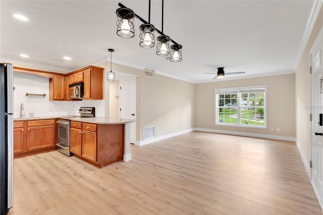 4882 CONWAY ROAD 81, Belle Isle, FL 32812
