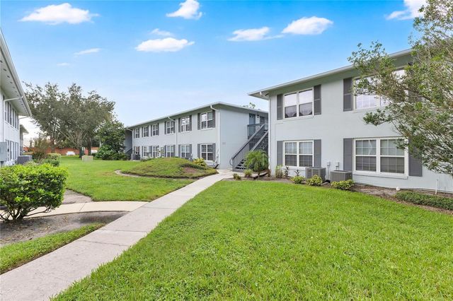 4882 CONWAY ROAD 81, Belle Isle, FL 32812