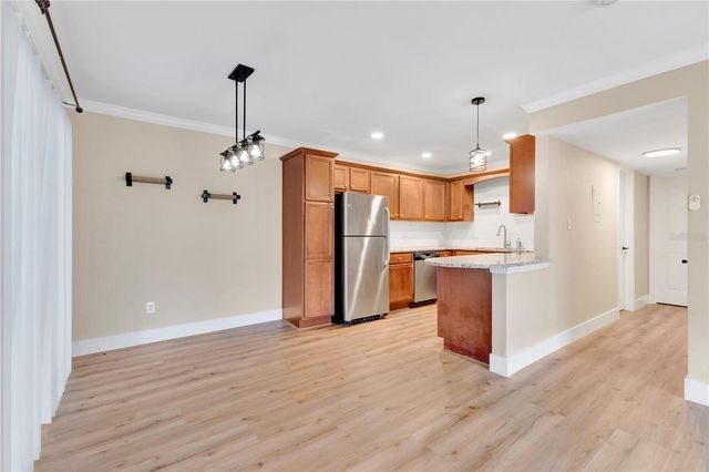 4882 CONWAY ROAD 81, Belle Isle, FL 32812
