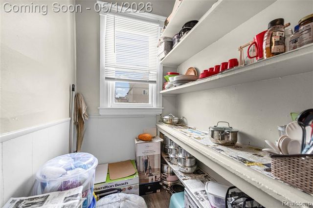 2143 Trowbridge Street, Hamtramck, MI 48212
