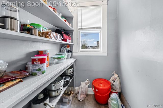 2143 Trowbridge Street, Hamtramck, MI 48212