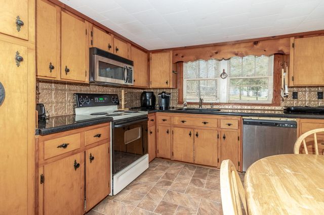 1098 Broad River Scenic Drive, Tignall, GA 30668