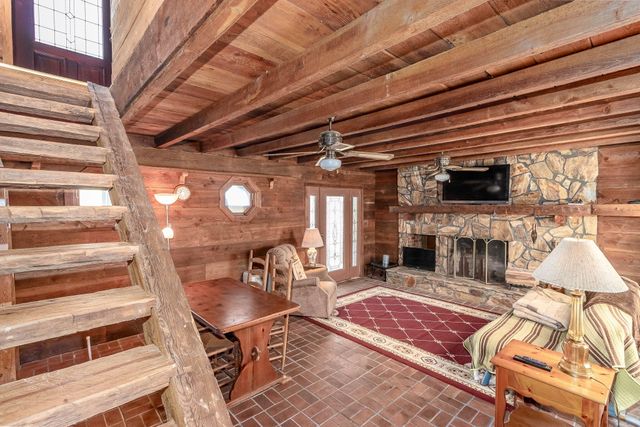 1098 Broad River Scenic Drive, Tignall, GA 30668