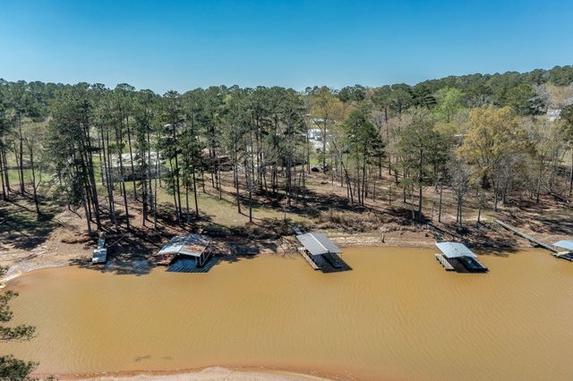 1098 Broad River Scenic Drive, Tignall, GA 30668