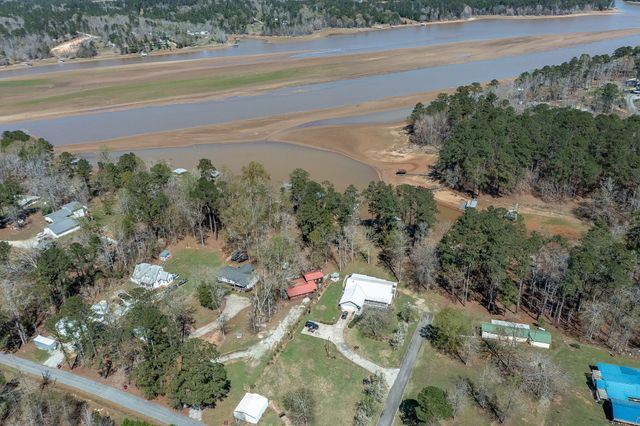 1098 Broad River Scenic Drive, Tignall, GA 30668