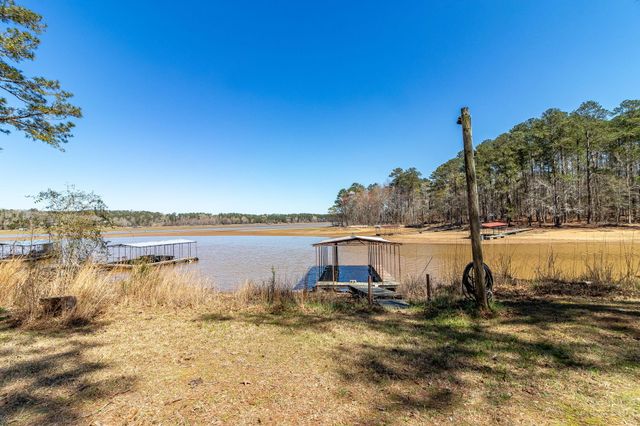 1098 Broad River Scenic Drive, Tignall, GA 30668