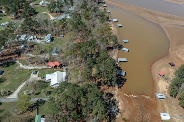 1098 Broad River Scenic Drive, Tignall, GA 30668