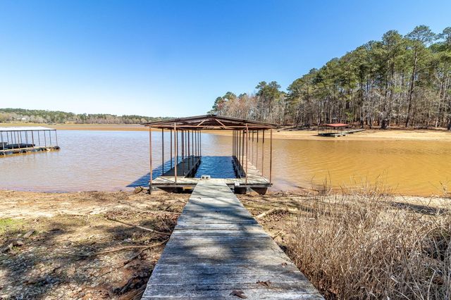 1098 Broad River Scenic Drive, Tignall, GA 30668