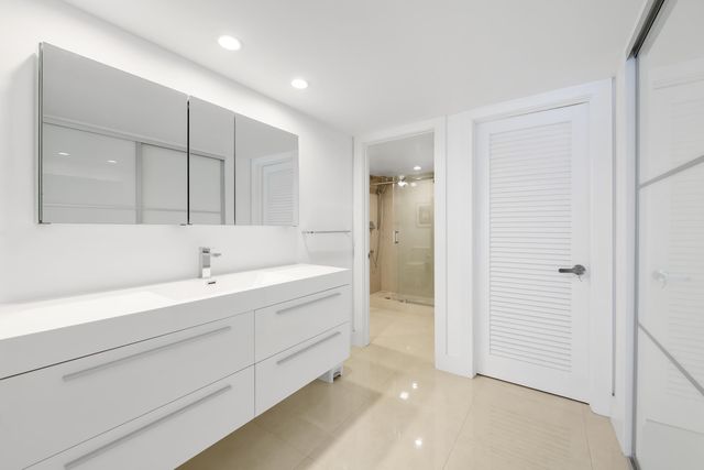 3750 Galt Ocean Drive 706, Fort Lauderdale, FL 33308