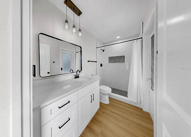 6511 SANTIAGO COURT, Apollo Beach, FL 33572