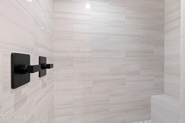 554 Avenida Septiembre, Rio Rico, AZ 85648