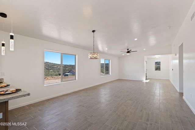 554 Avenida Septiembre, Rio Rico, AZ 85648