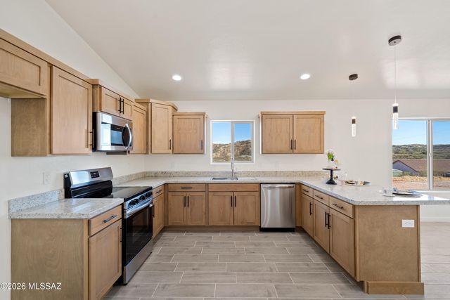 554 Avenida Septiembre, Rio Rico, AZ 85648