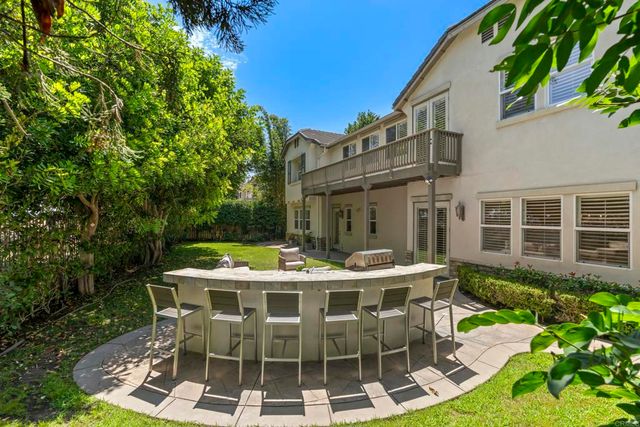 647 Lynwood Dr, Encinitas, CA 92024