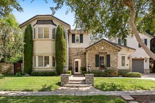 647 Lynwood Dr, Encinitas, CA 92024