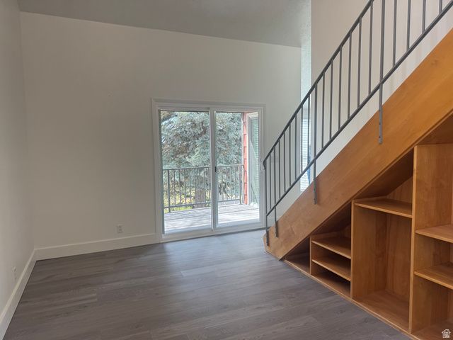 1054 LAMPLIGHTER DR, Logan, UT 84321