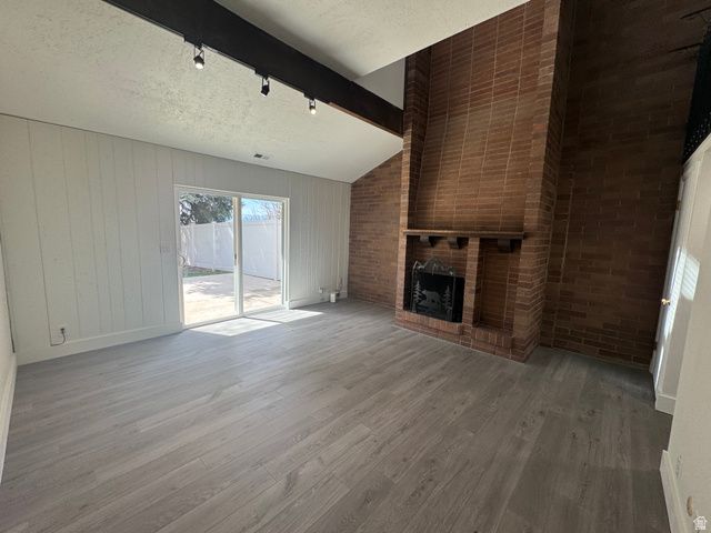 1054 LAMPLIGHTER DR, Logan, UT 84321