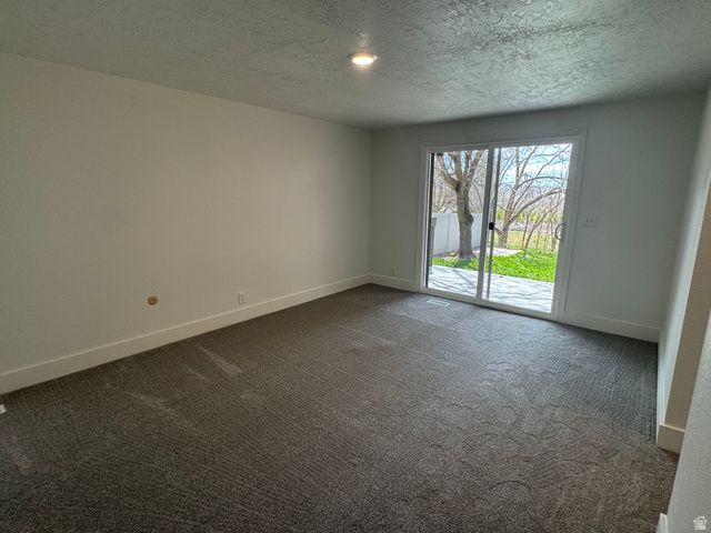 1054 LAMPLIGHTER DR, Logan, UT 84321