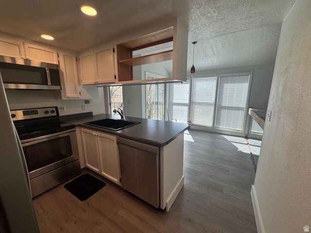 1054 LAMPLIGHTER DR, Logan, UT 84321