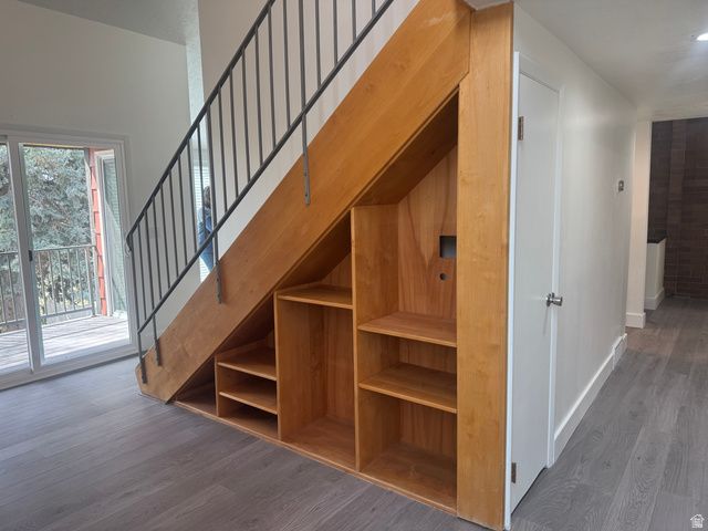 1054 LAMPLIGHTER DR, Logan, UT 84321